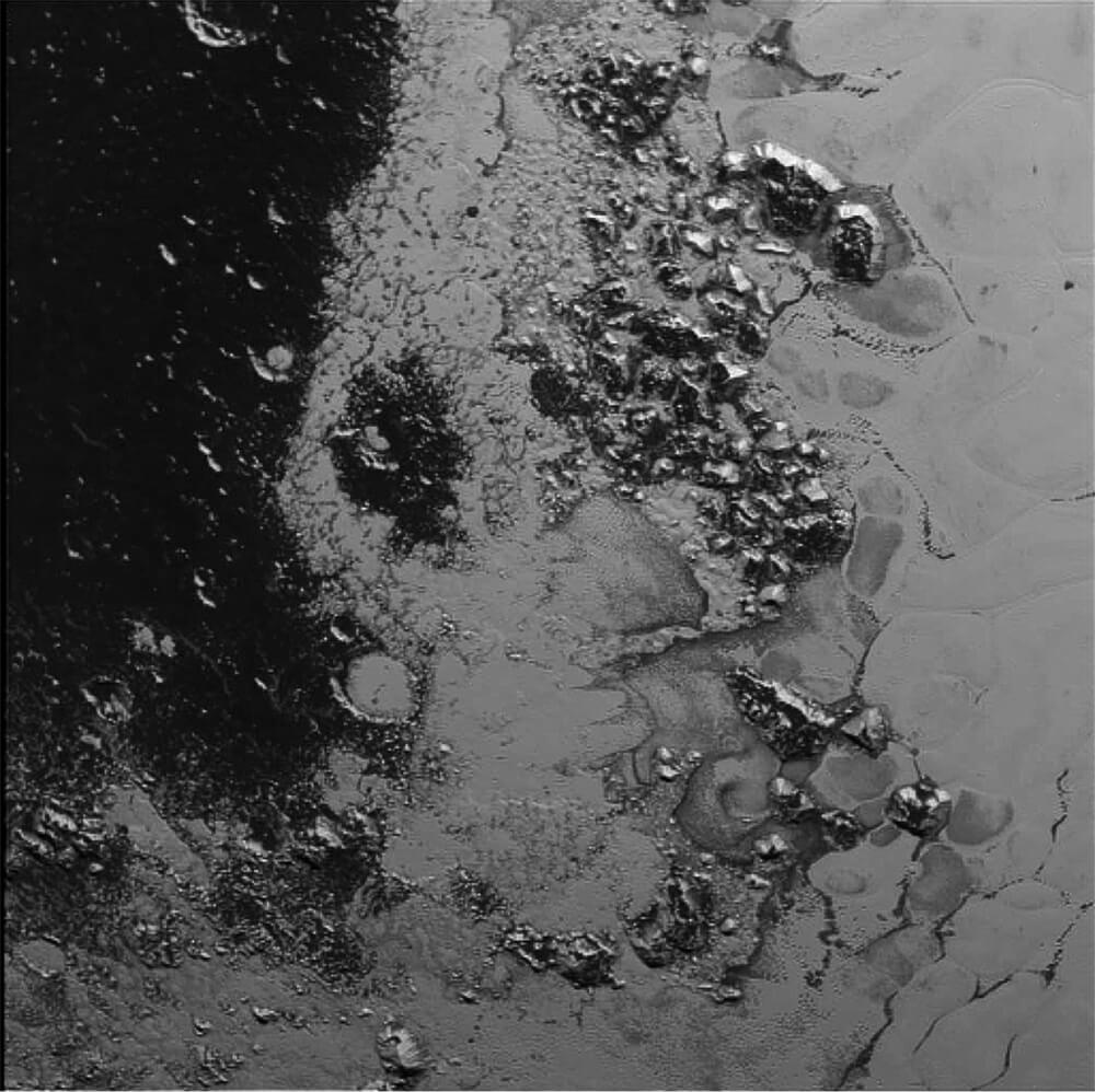 Фото поверхности плутона